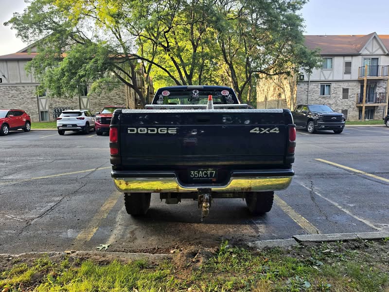 2001 Dodge Ram 2500 Quad Cab - ST Pickup 4D 8 ft