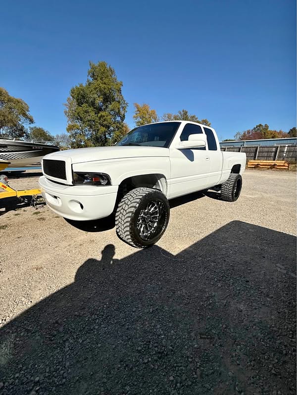 1998 Dodge Ram 2500 Quad Cab - Laramie Pickup 4D 6 1\/4 ft