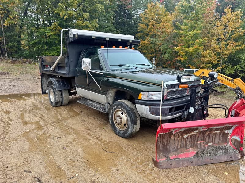1995 Dodge Ram 3500 - SLT Pickup 2D 8 ft