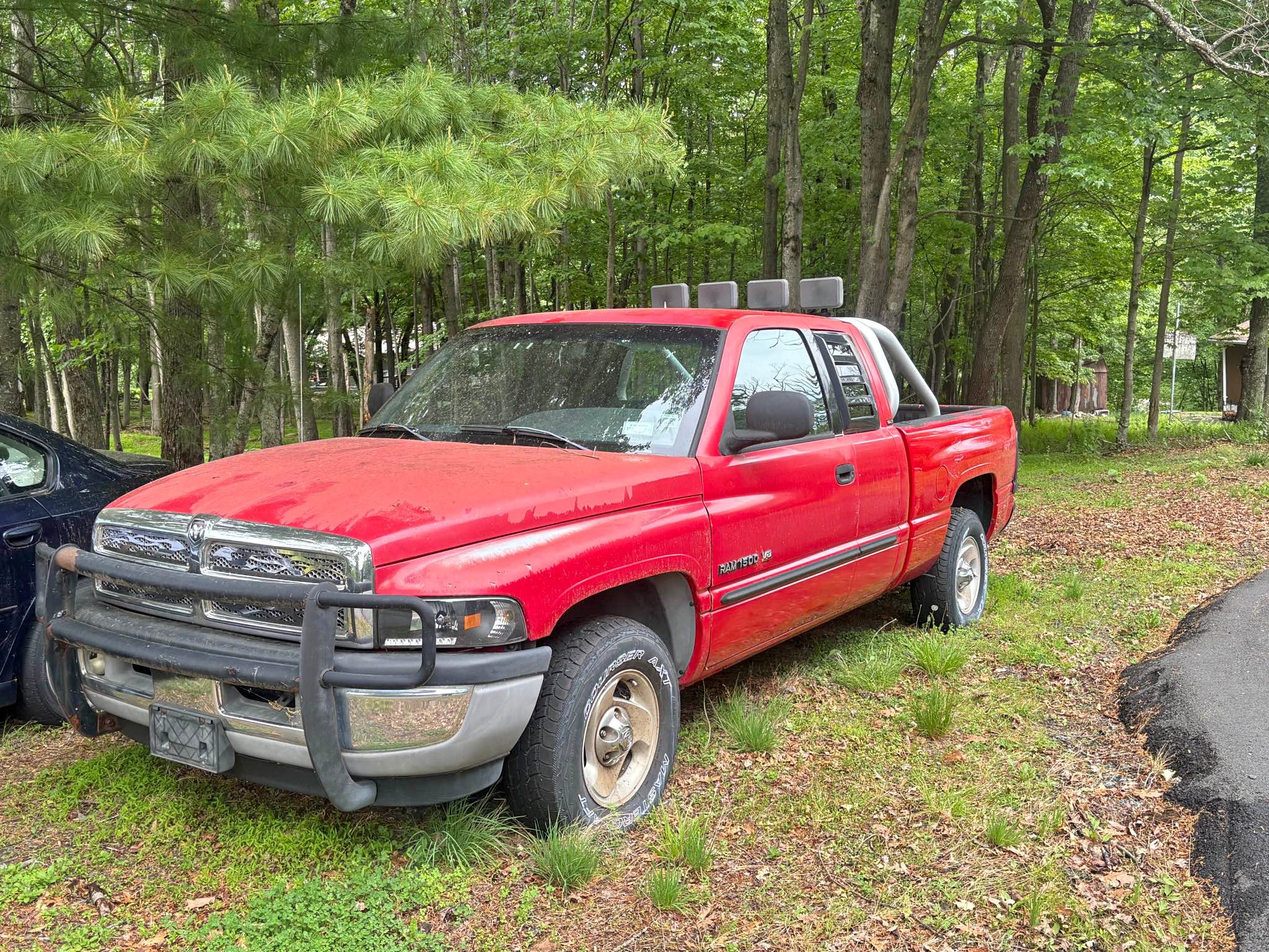 2001 Dodge Ram 1500 Club Cab - Short Bed