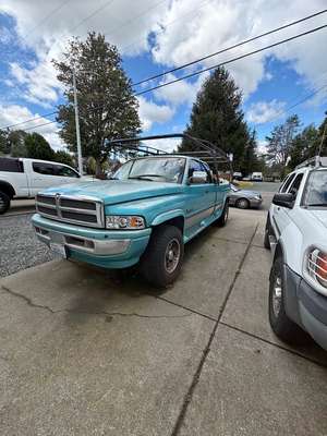1996 Dodge Ram 2500 - Larmie slt
