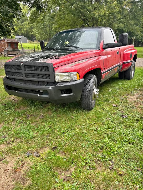 1997 Dodge Ram 3500 - SLT Pickup 2D 8 ft