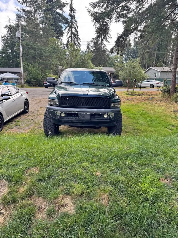 2001 Dodge Ram 2500 Club Cab - Short Bed