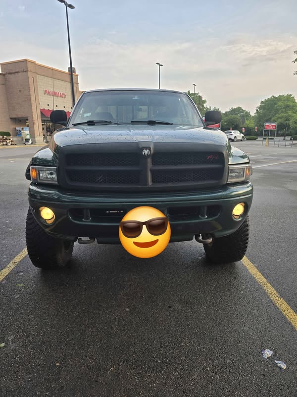 2001 Dodge Ram 1500 Quad Cab - Long Bed