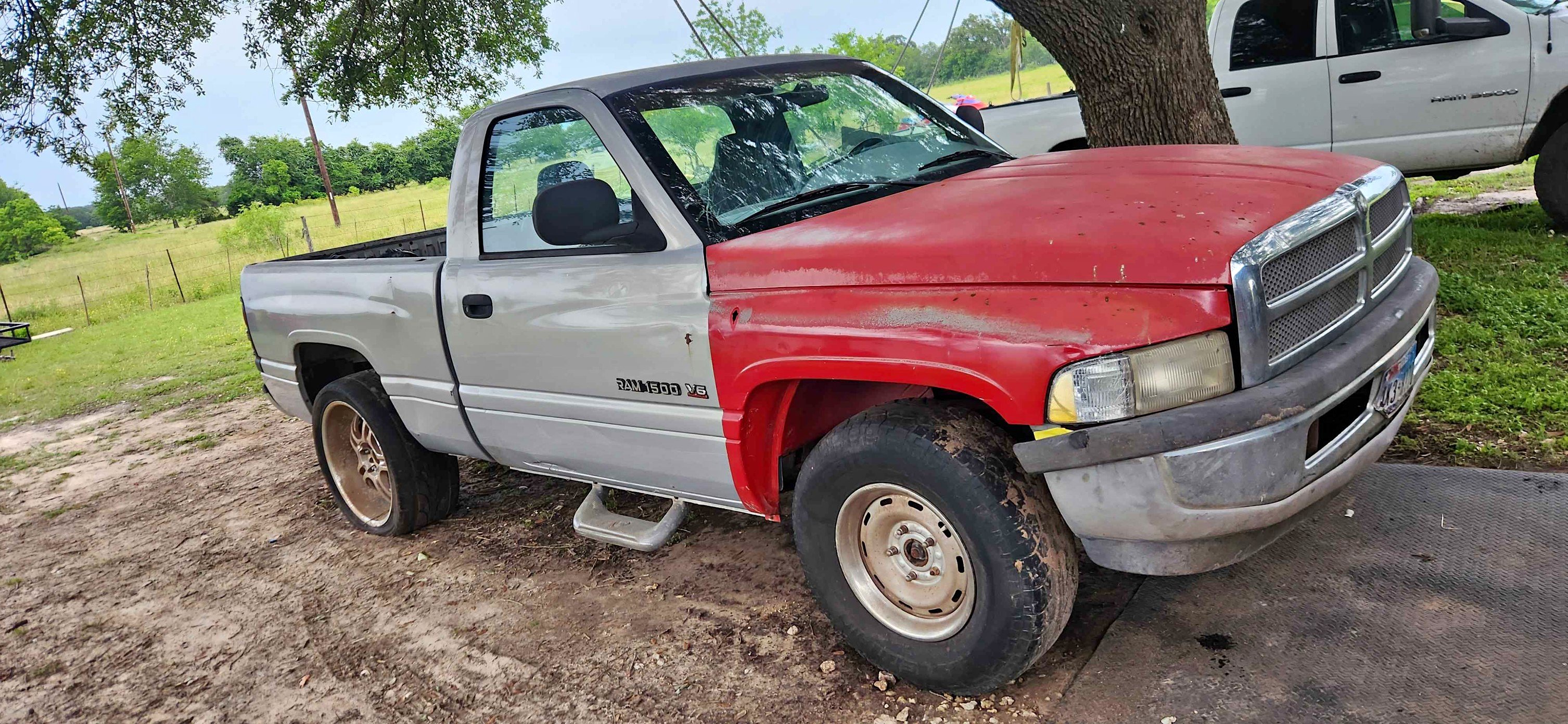 2000 Dodge Ram 1500 - Short Bed