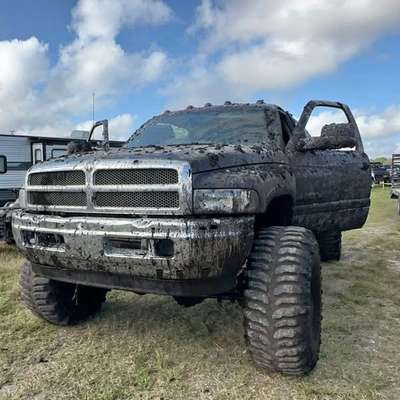 2001 Dodge Ram 3500 Crew Cab - Laramie Pickup 4D 8 ft
