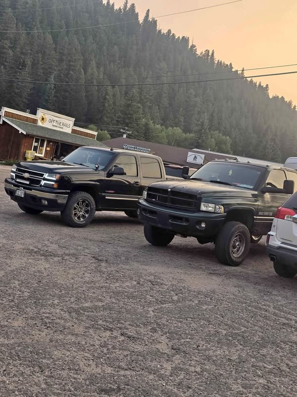 1999 Dodge Ram 1500 Club Cab - Short Bed