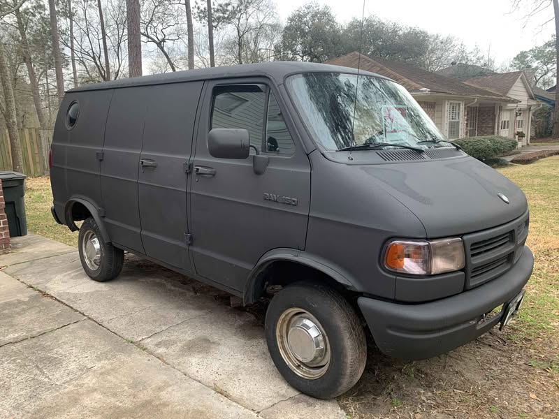 1994 Dodge Ram Van B150 - Van