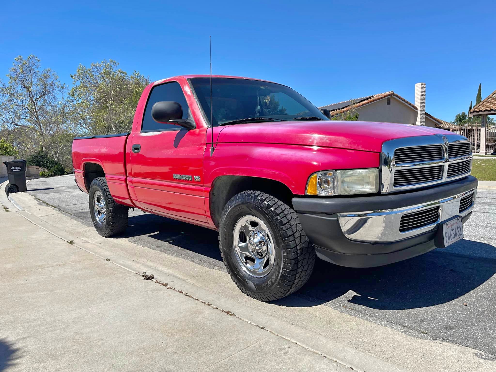 1998 Dodge Ram 1500 Regular Cab - Short Bed