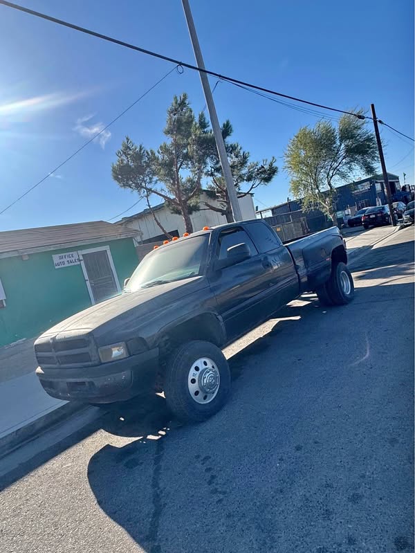 1995 Dodge Ram 2500 - Truck