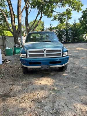 1999 Dodge Ram 3500 - 143.5\