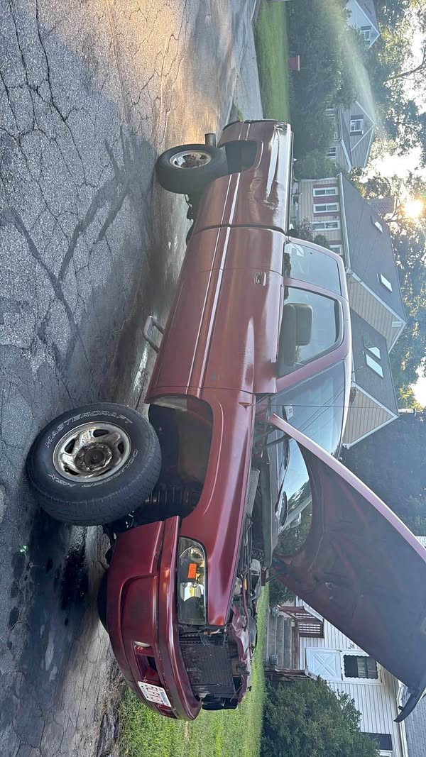 1996 Dodge Ram 2500 Club Cab - Long Bed
