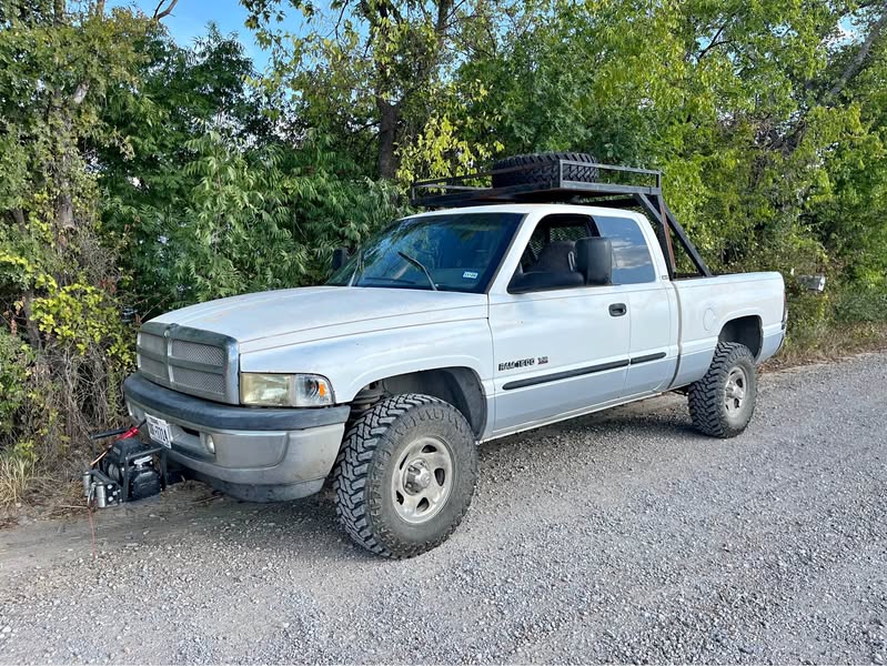 2001 Dodge Ram 1500 - SLT Pickup 4D 6 1\/4 ft