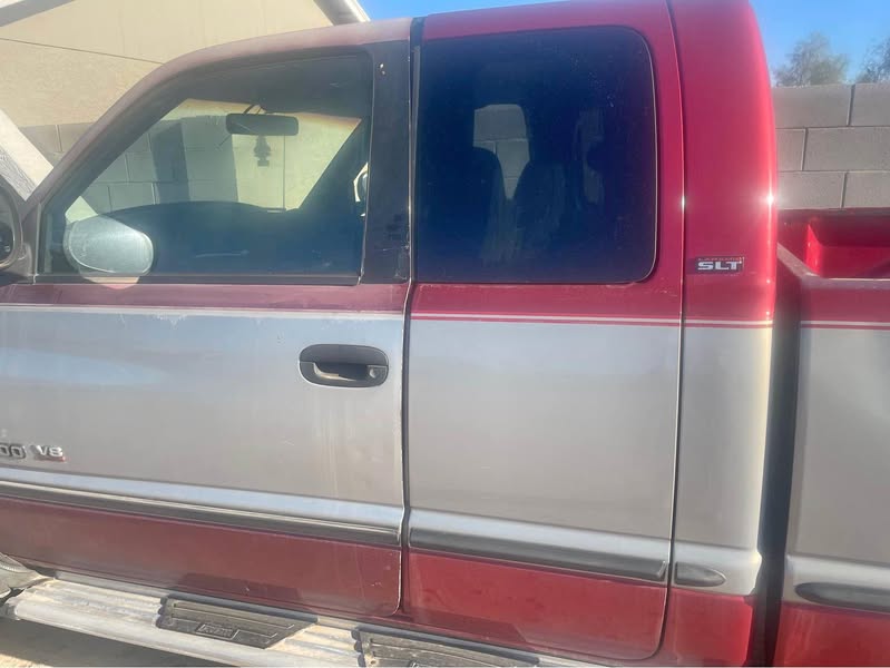 1998 Dodge Ram 1500 Regular Cab - Short Bed