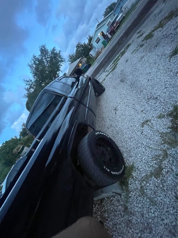 2000 Dodge Ram 1500 - ST Pickup 2D 6 1\/3 ft