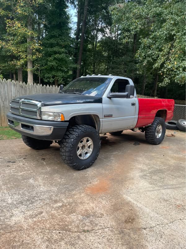 1999 Dodge Ram 2500 - SLT Pickup 2D 8 ft