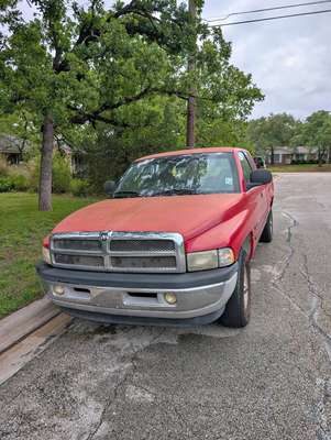 2001 Dodge Ram 1500 Club Cab - Short Bed