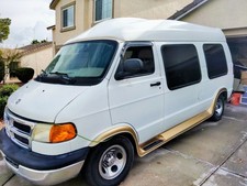 2001 Dodge Ram Van
