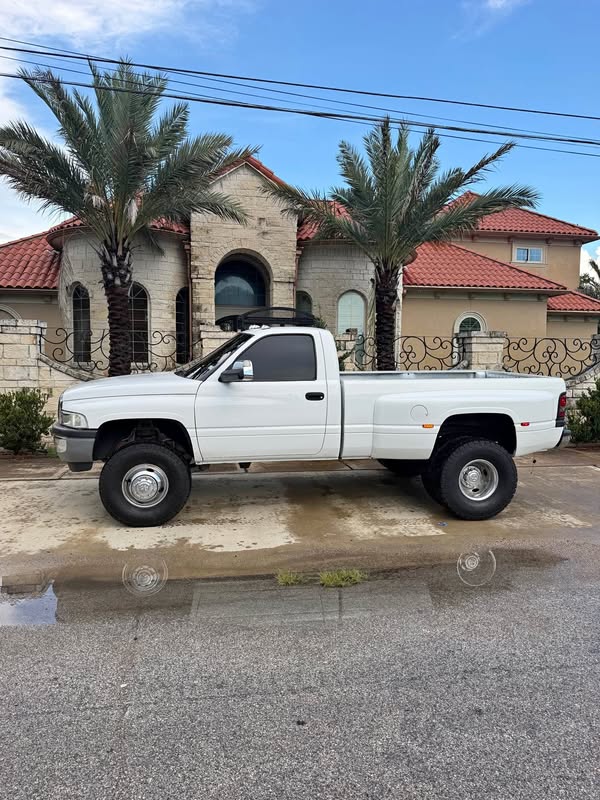 1995 Dodge Ram 3500 Regular Cab - SLT Pickup 2D 8 ft