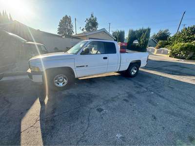 1999 Dodge Ram 1500 Club Cab - 1500