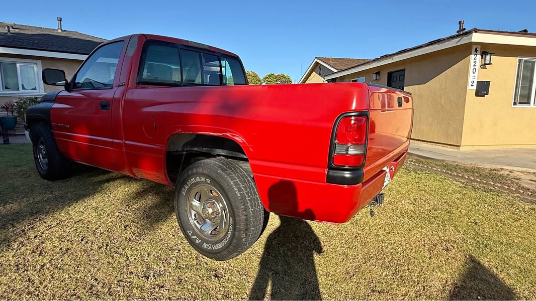 1996 Dodge Ram 1500 Regular Cab - Short Bed