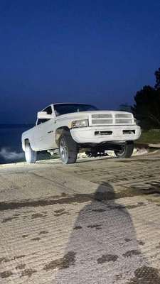 2001 Dodge Ram 1500 - Laramie Pickup 2D 6 1\/4 ft