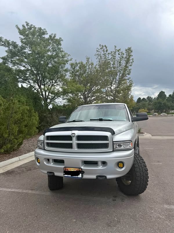 2001 Dodge Ram 1500 Club Cab - Short Bed