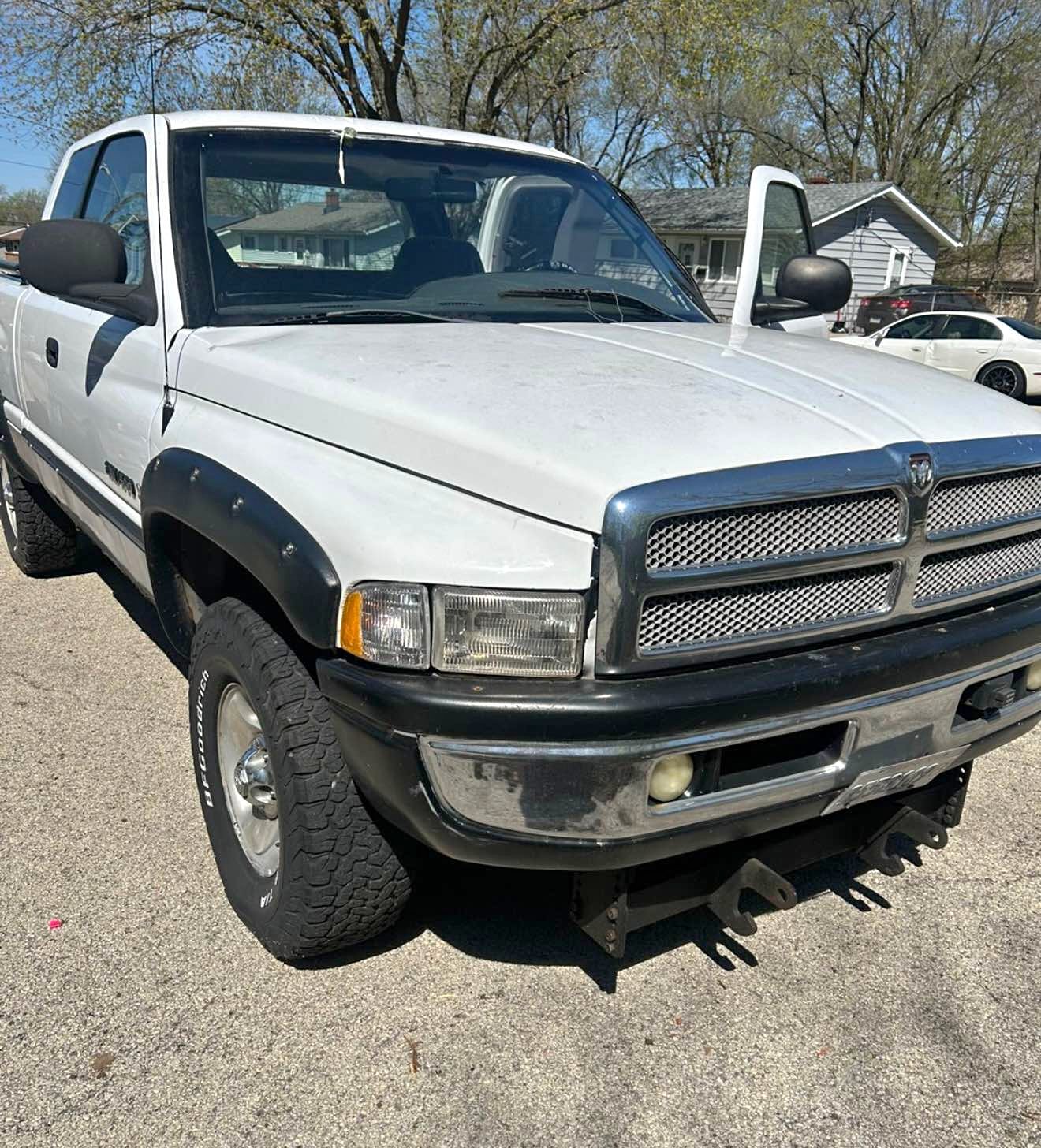 2001 Dodge Ram 1500 - SLT Pickup 4D 5 1\/2 ft