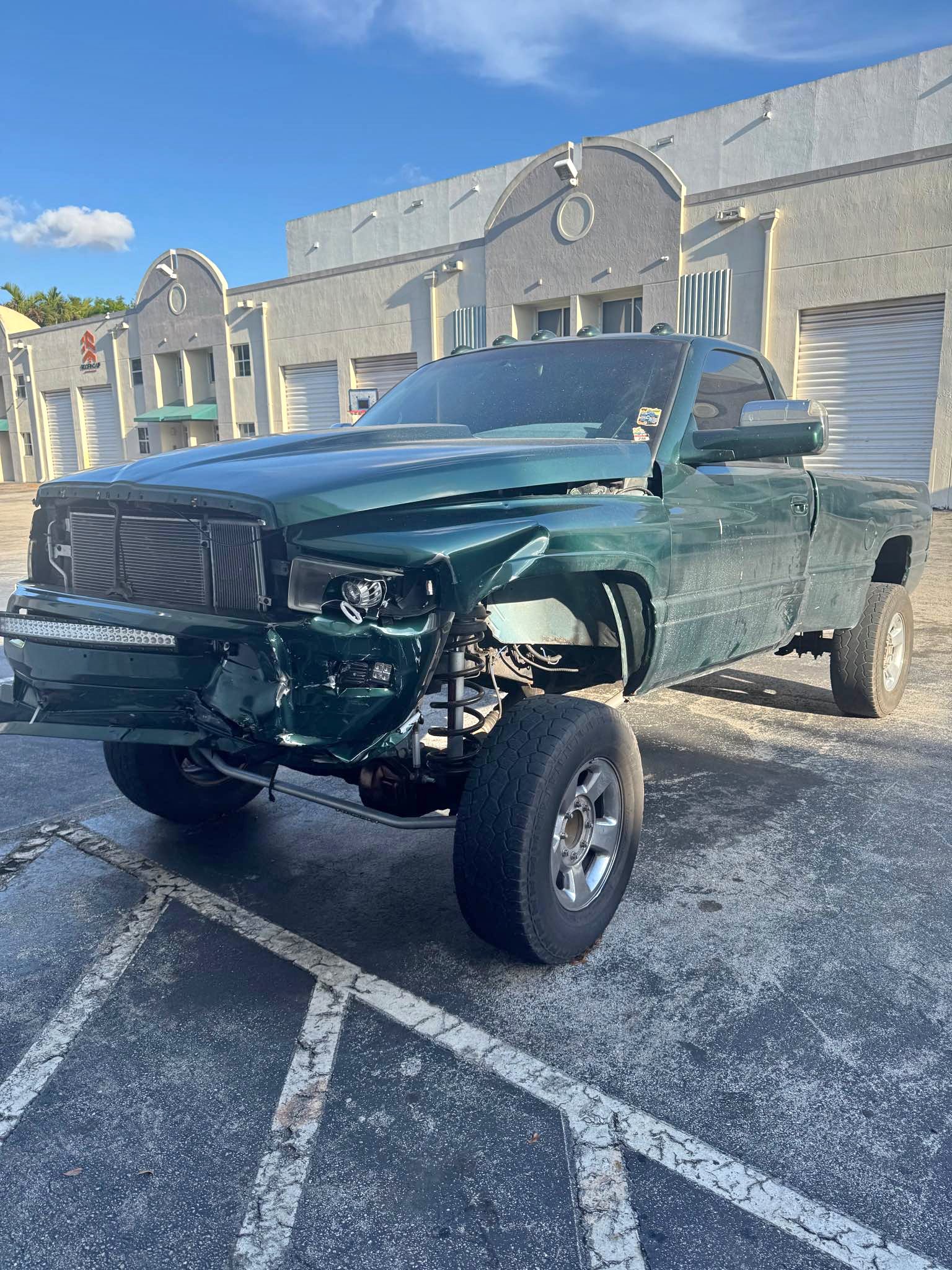 2001 Dodge Ram 2500 Regular Cab - SLT Pickup 2D 8 ft