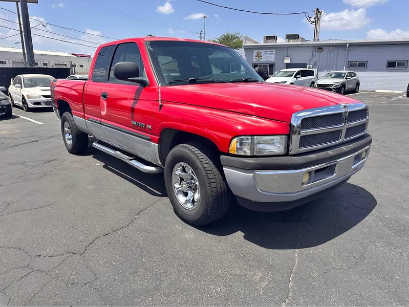 2001 Dodge Ram 1500 Regular Cab - Short Bed