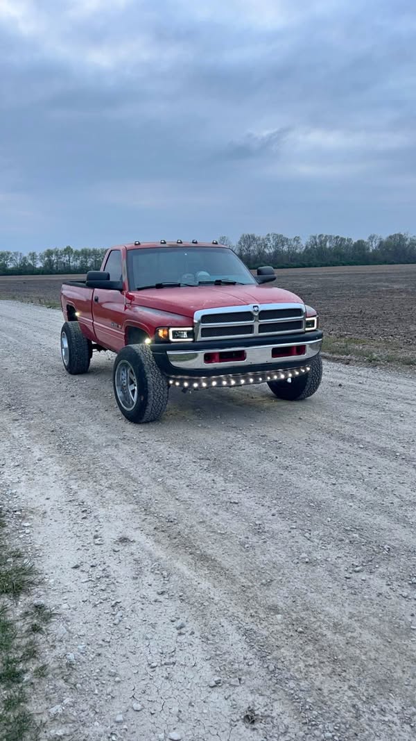 1994 Dodge Ram 2500 - Laramie Pickup 2D 8 ft