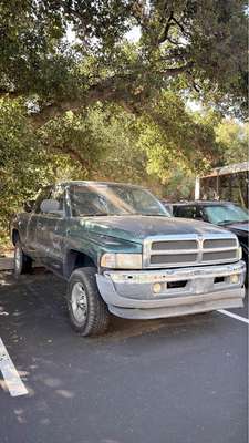 1998 Dodge Ram 1500 Club Cab - Short Bed