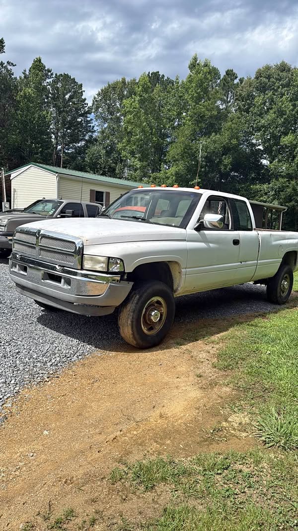 1995 Dodge Ram 2500 - HD Long Bed