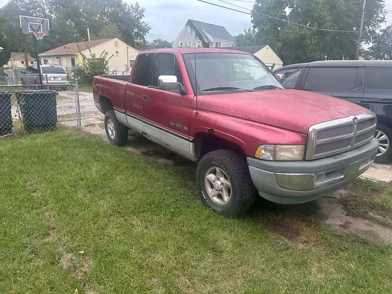 1997 Dodge Ram 1500 - Laramie Pickup 4D 6 1\/4 ft