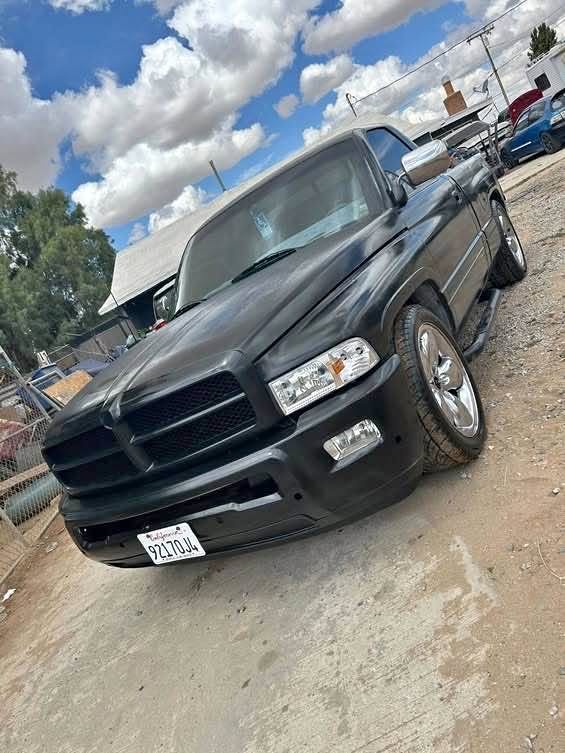 1996 Dodge Ram 1500 - SLT Pickup 2D 6 1\/3 ft
