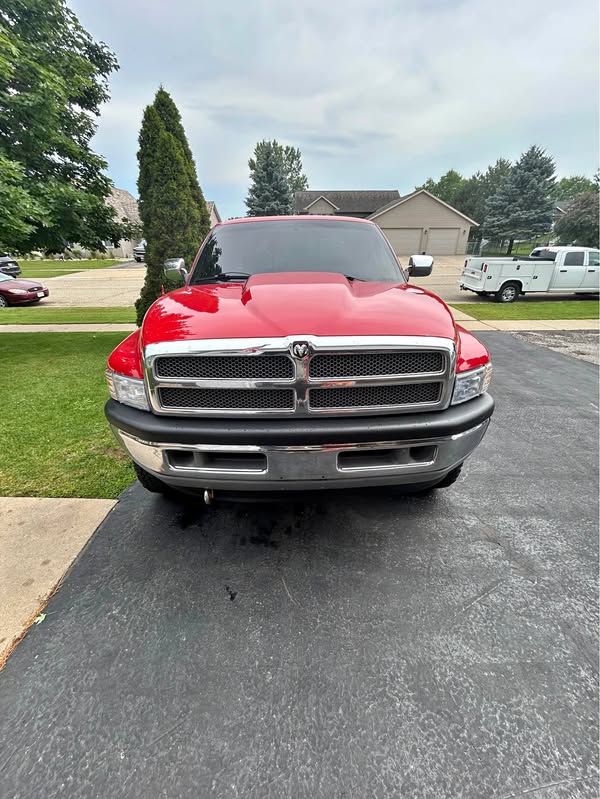 1995 Dodge Ram 2500 Club Cab - Long Bed
