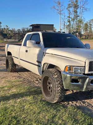 2001 Dodge Ram 2500 Quad Cab - Long Bed