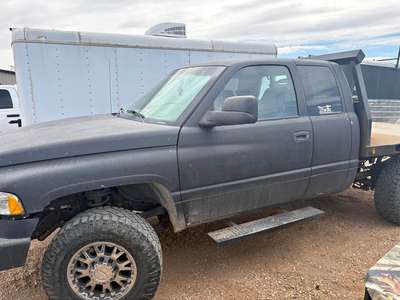 2001 Dodge Ram 2500 Club Cab - Short Bed