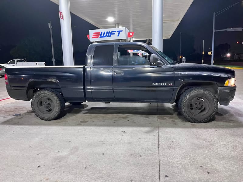 2001 Dodge Ram 1500 - Set