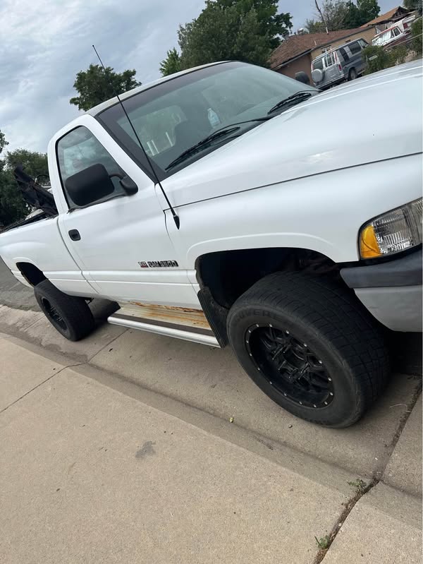 1996 Dodge Ram 2500 Regular Cab - Long Bed