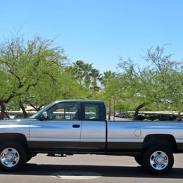 1996 Dodge RAM 2500 4X4 V10 4X4 LOW LOW MILES EXTRA CLEAN LONGBED EXTENDED CAB 1OWNER