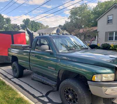 2000 Dodge Ram 2500 - SLT Pickup 2D 8 ft