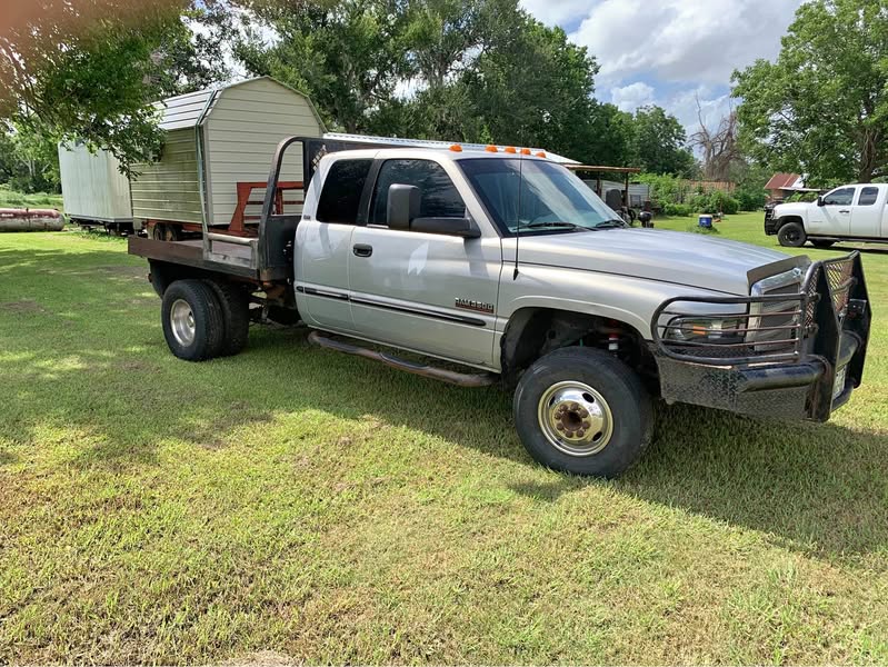 1998 Dodge Ram 3500 Quad Cab - SLT Pickup 4D 6 1\/2 ft