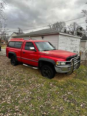 1997 Dodge Ram 1500 - Laramie Pickup 2D 6 1\/4 ft