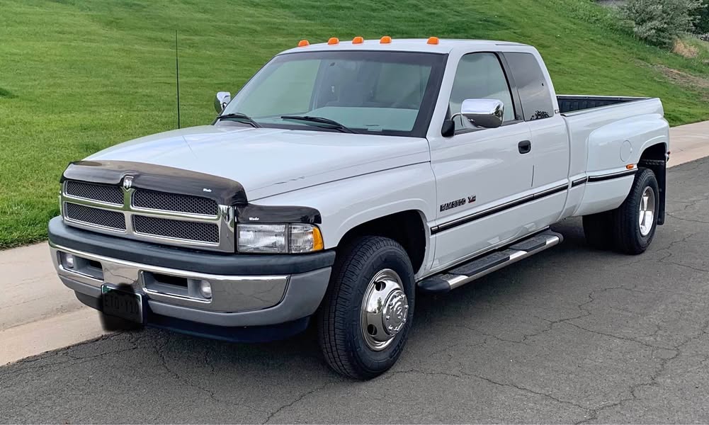 1997 Dodge Ram 3500 Club Cab - Long Bed
