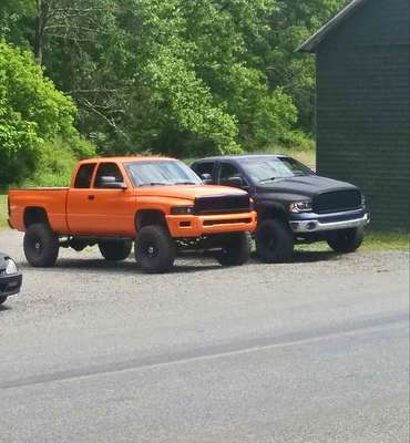 2001 Dodge Ram 1500 Crew Cab - SLT 6ft Bed