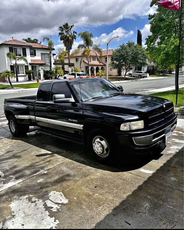 1996 Dodge Ram 3500