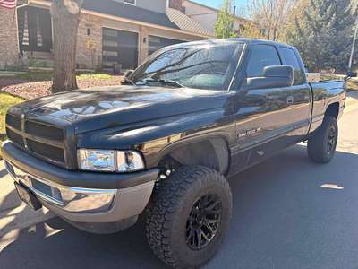 2000 Dodge Ram 1500 - SLT Pickup 4D 6 1\/4 ft