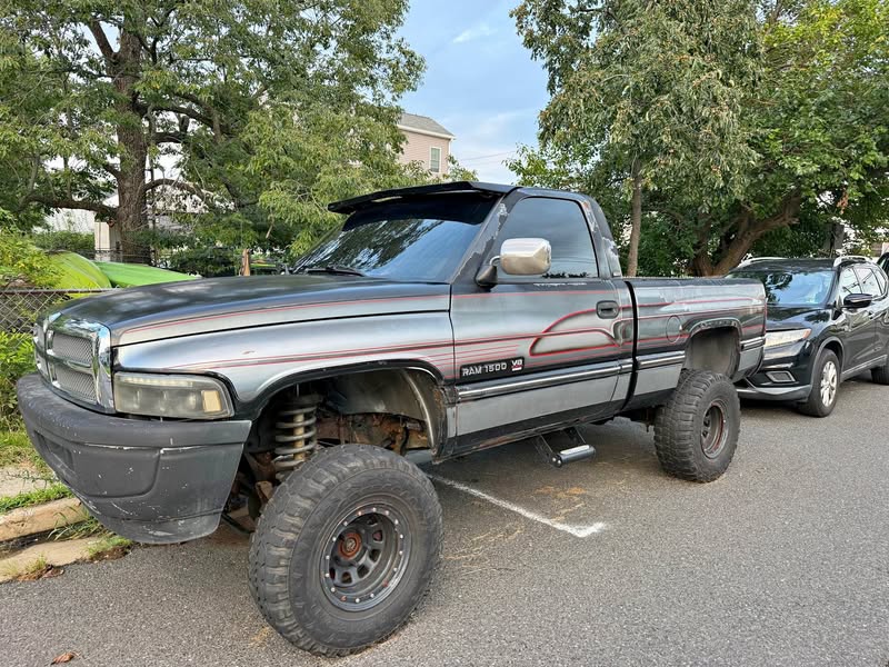 1995 Dodge Ram 1500 - Short Bed