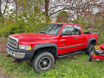 2000 Dodge Ram 2500 - Short Bed